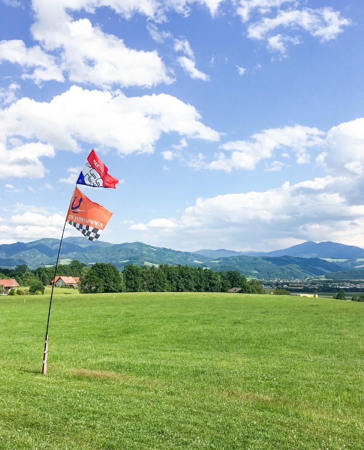 Easy Camping Belgium Stavelot Bagian luar foto
